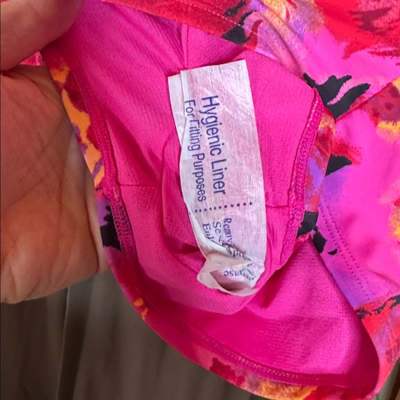 NWOT All in Motion Pink & Black Floral Swim Boyshorts Size Small UPF 50+ - Picture 4 of 7